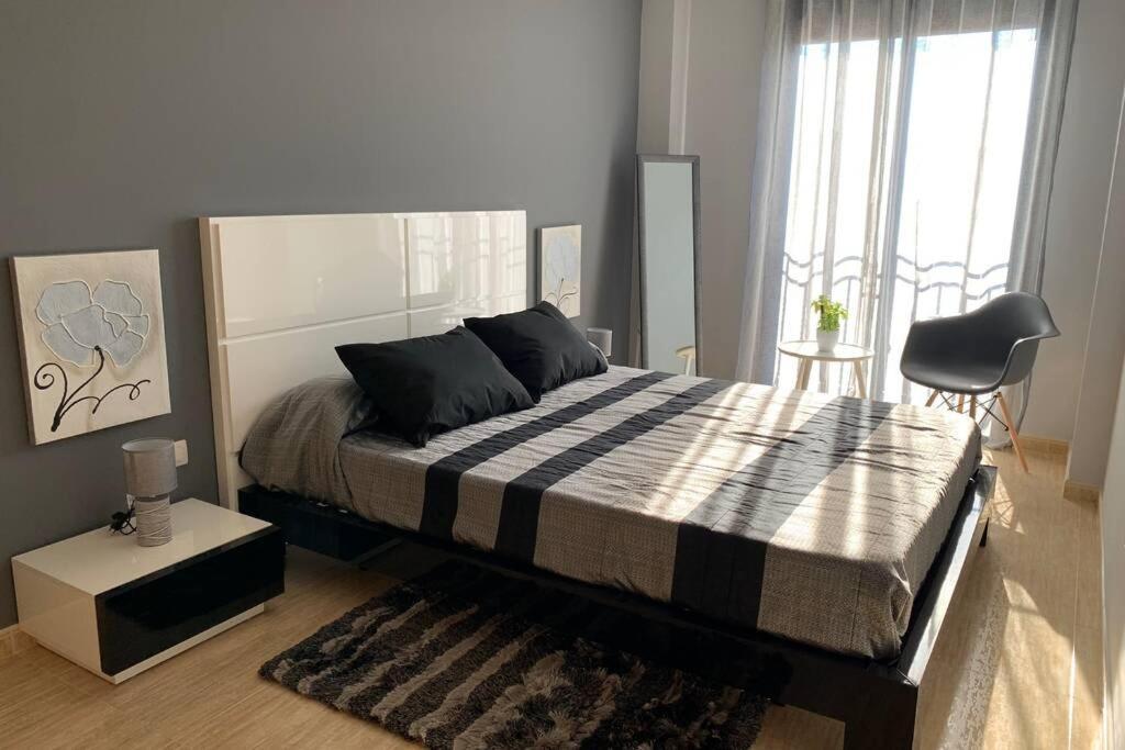Apartamento Miramar . Amplitud Y Comodidad อัลมาโซรา ภายนอก รูปภาพ